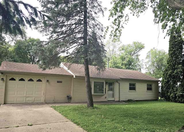 Property at 37939 Emery St, Clinton Township, MI 48036, 3 beds, 1 bath