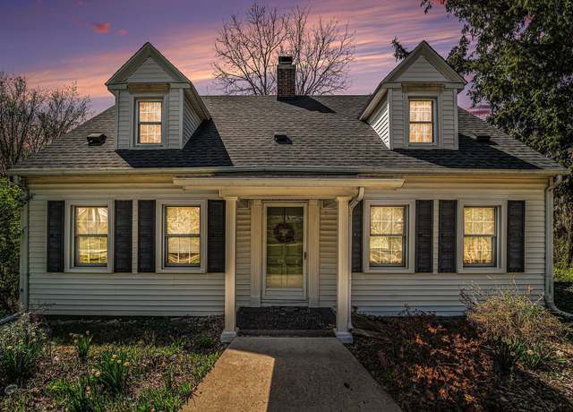 Property at 3125 N Adams Rd, Bloomfield Hills, MI 48304, 5 beds, 2 baths