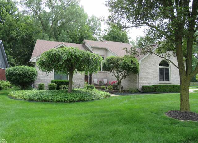 Property at 46778 Tiffin Ct, Chesterfield, MI 48047, 4 beds, 2.5 baths