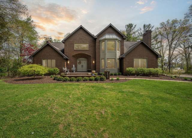 Property at 3311 Merrow Ln, Howell, MI 48843, 3 beds, 2.5 baths