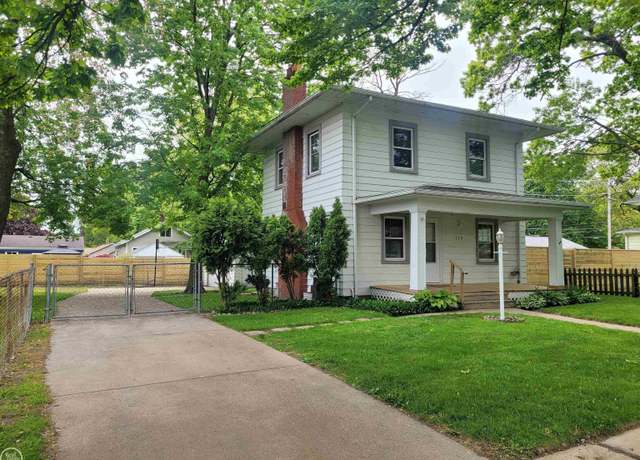 Property at 730 Jenkinson St, Port Huron, MI 48060, 3 beds, 1 bath