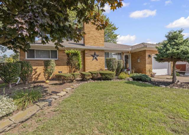 Property at 22301 Ardmore Park Dr, St Clair Shores, MI 48081, 3 beds, 2.5 baths