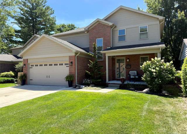 Property at 21312 Bayside St, St Clair Shores, MI 48081, 3 beds, 2.5 baths