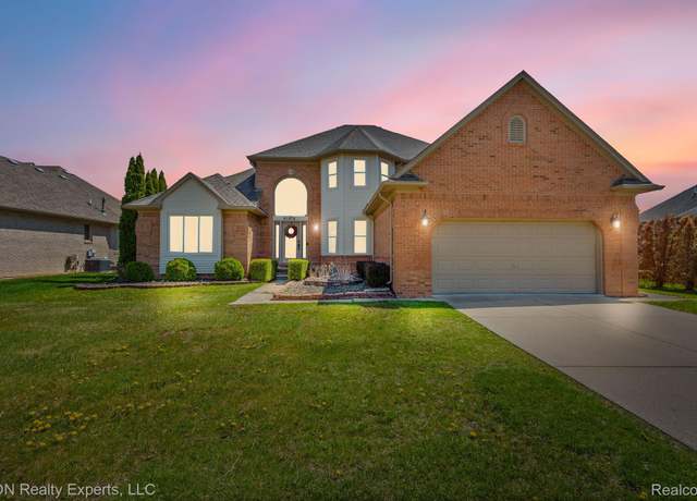 Property at 51874 Emil Dr, Macomb Township, MI 48042, 4 beds, 3 baths