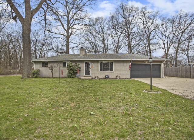 Property at 1211 Sumac St, Muskegon, MI 49445, 3 beds, 1.5 baths