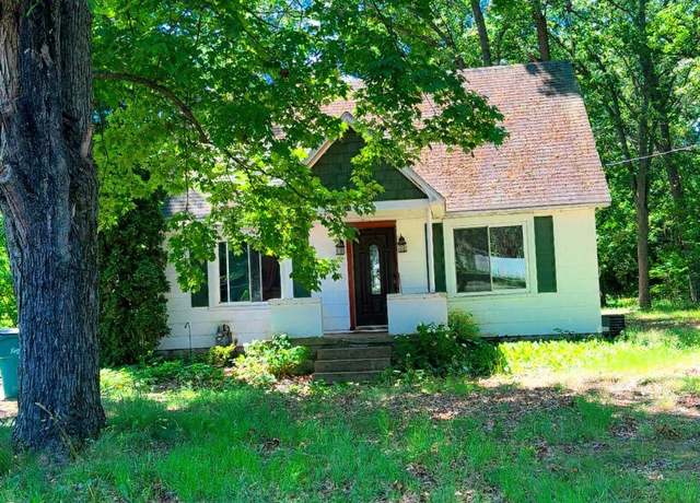 Property at 571 W River Rd, Muskegon, MI 49445, 3 beds, 1 bath