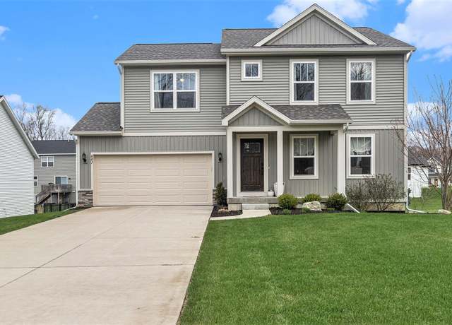 Property at 607 Lazy Oak Trl, Holland, MI 49424, 4 beds, 3.5 baths