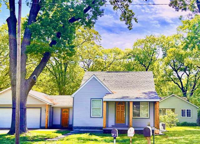 Property at 2924 Austin St, Muskegon, MI 49444, 5 beds, 2.5 baths