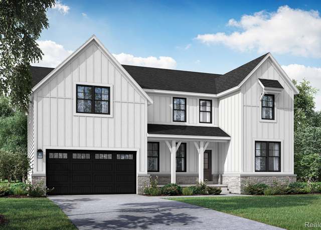 Property at 2500 Crystal Lake Dr, Commerce Twp, MI 48382, 4 beds, 2.5 baths