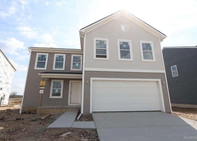 Property at 511 Cumberland Trl, Chelsea, MI 48118, 3 beds, 2.5 baths