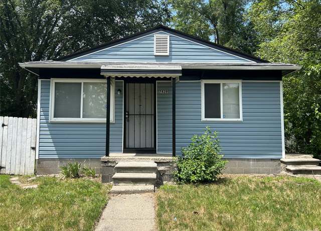 Property at 17439 Lumpkin St, Hamtramck, MI 48212, 3 beds, 1 bath