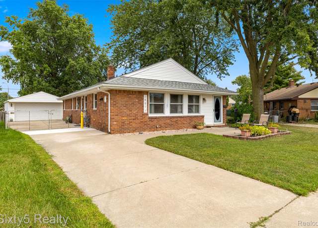 Property at 18077 Matthews St, Riverview, MI 48193, 3 beds, 1.5 baths