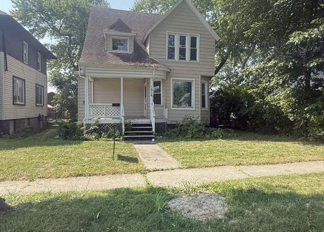Property at 1310 Griswold St, Port Huron, MI 48060, 4 beds, 2 baths