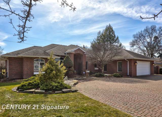 Property at 4183 Elmonte St, Saginaw, MI 48638, 4 beds, 4.5 baths