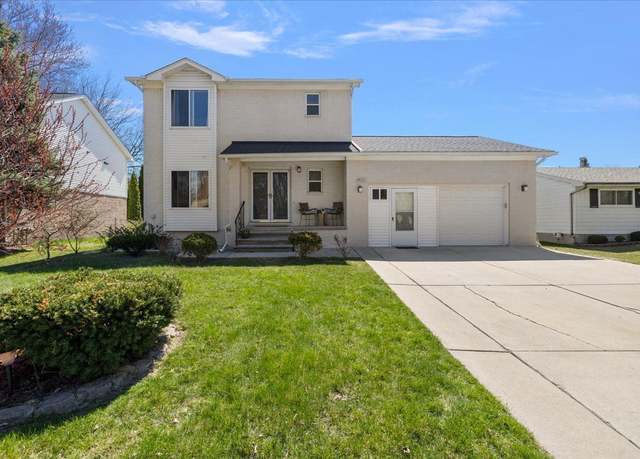 Property at 5612 Meadow View St, Sterling Heights, MI 48310, 3 beds, 3.5 baths
