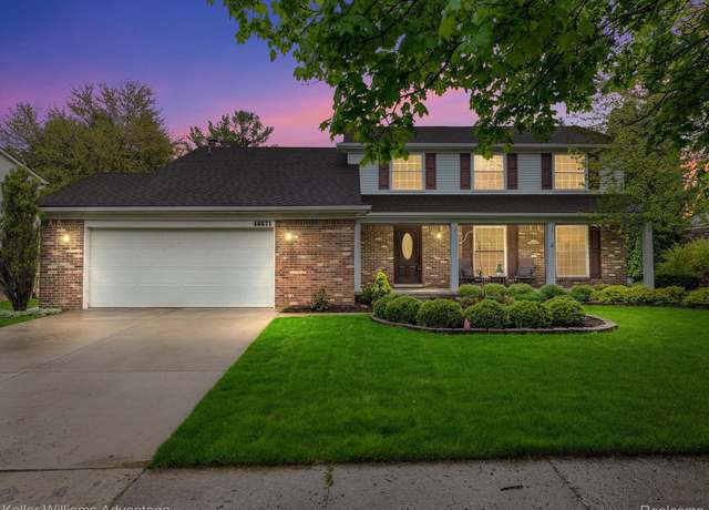 Property at 46671 Barrington Ct, Plymouth, MI 48170, 4 beds, 2.5 baths