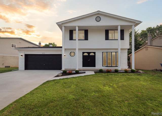 Property at 6879 Brookshire Dr, Canton, MI 48187, 4 beds, 3.5 baths