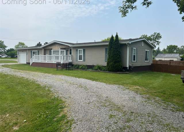 Property at 5550 Howe Rd, Grand Blanc, MI 48439, 3 beds, 2 baths