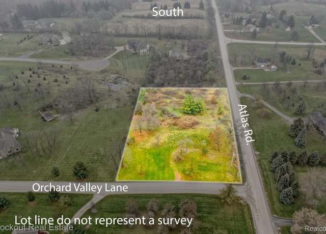 Property at 9338 Orchard Valley Lane Ln, Davison, MI 48423