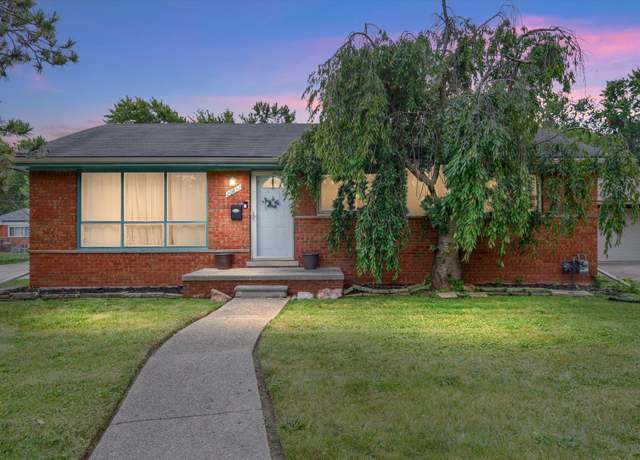 Property at 20432 Hunt Club Dr, Harper Woods, MI 48225, 3 beds, 2 baths