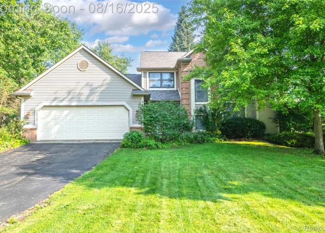 Property at 6338 Almond Ln, Independence Charter Township, MI 48346, 4 beds, 2.5 baths