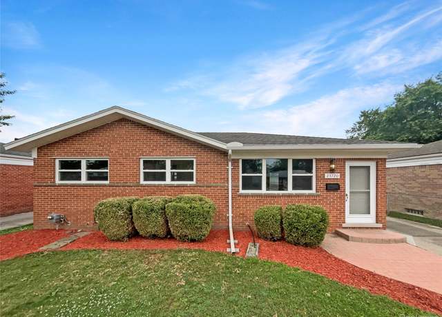 Property at 23720 Glenbrook St, Saint Clair Shores, MI 48082, 3 beds, 2 baths