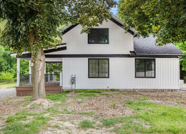 Property at 786 W Colon Rd, Bronson, MI 49028, 2 beds, 1.5 baths