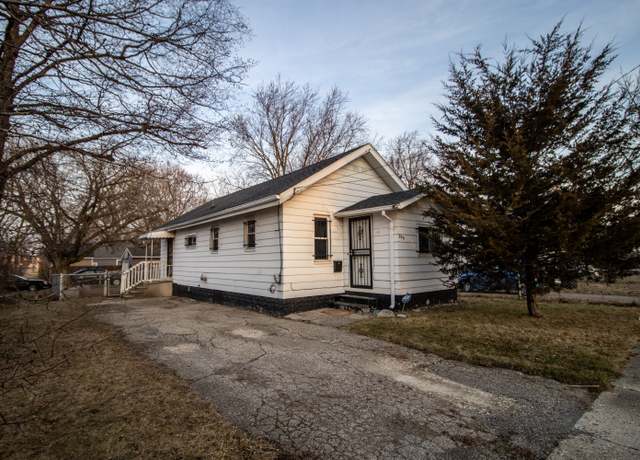 Property at 996 Barney Ave, Flint, MI 48503, 2 beds, 1 bath