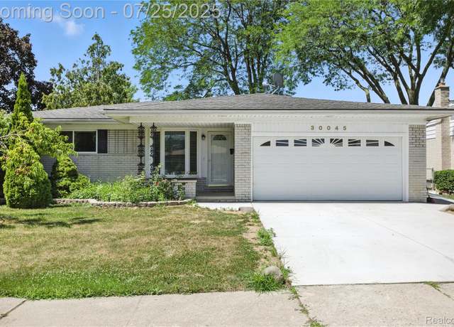 Property at 30045 Smith Dr, Warren, MI 48093, 3 beds, 1.5 baths