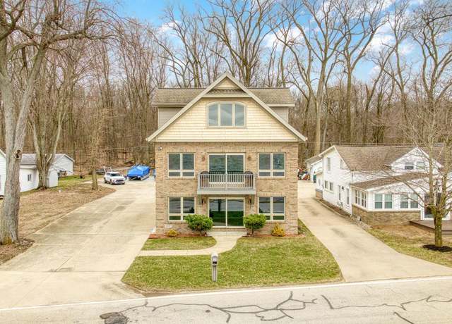 Property at 3387 Round Lake Hwy, Manitou Beach, MI 49253, 5 beds, 3.5 baths