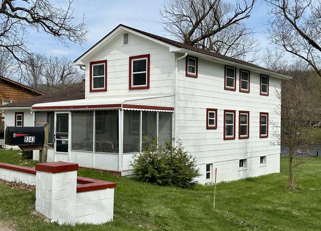 Property at 9343 Shannon Dr, Brighton, MI 48116, 3 beds, 2 baths