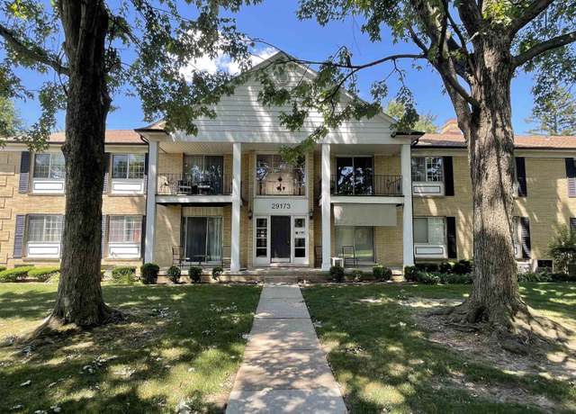 Property at 29173 Hayes Rd, Warren, MI 48088, 2 beds, 1 bath