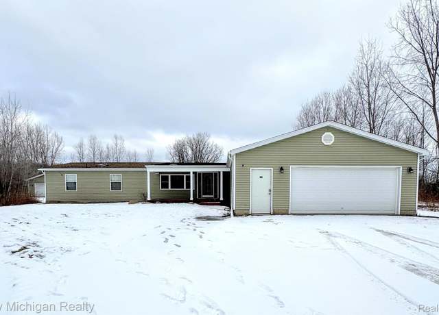 Property at 7198 Sheridan Rd, Flushing, MI 48433, 4 beds, 2 baths