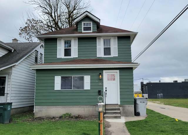 Property at 26 E Bernhard Ave, Hazel Park, MI 48030, 3 beds, 1.5 baths