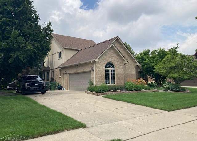 Property at 47355 Circle Crest Dr, Utica, MI 48315, 3 beds, 3 baths
