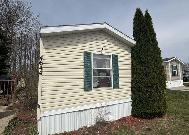 Property at 4644 Springcress Ln, Traverse City, MI 49685, 2 beds, 1 bath