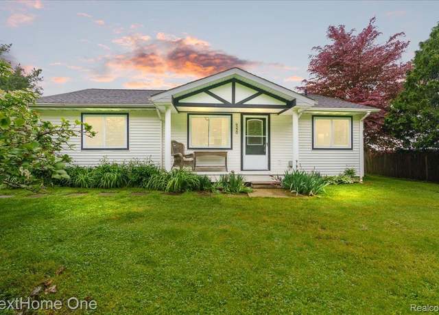 Property at 9220 Crofoot Rd, Fowlerville, MI 48836, 3 beds, 2 baths
