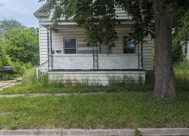 Property at 614 Miller St, Saginaw, MI 48602, 3 beds, 2 baths