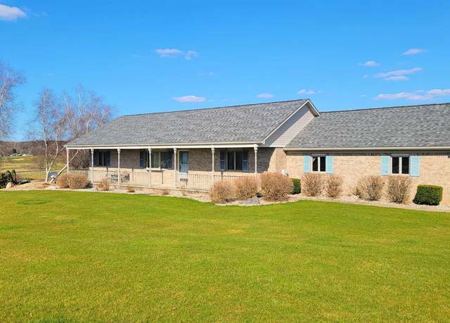Property at 9683 Springville Hwy, Onsted, MI 49265, 3 beds, 2 baths