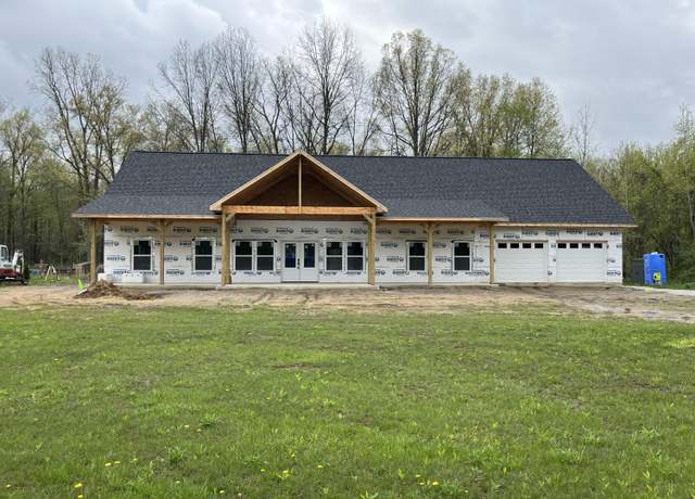Property at 8329 Oakville Waltz Rd, Belleville, MI 48111, 3 beds, 2 baths