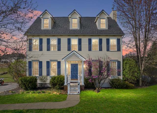 Property at 49730 8 Mile Rd, Northville, MI 48167, 4 beds, 3.5 baths
