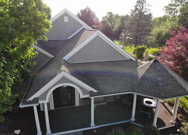 Property at 1310 Brauer Rd, Oxford, MI 48371, 4 beds, 4 baths