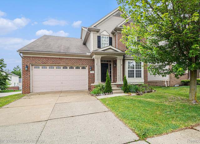 Property at 27455 Harrington Way, Novi, MI 48374, 4 beds, 3.5 baths