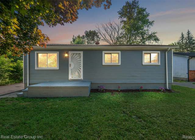 Property at 21986 Wellington Ave, Warren, MI 48089, 3 beds, 1 bath