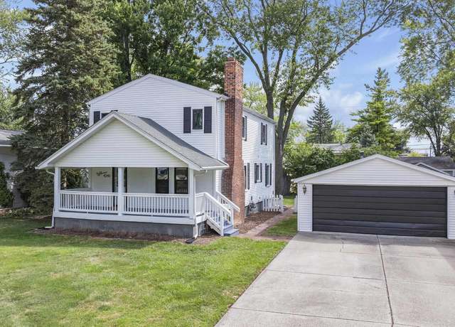 Property at 4240 Mankato Ave, Royal Oak, MI 48073, 3 beds, 2.5 baths