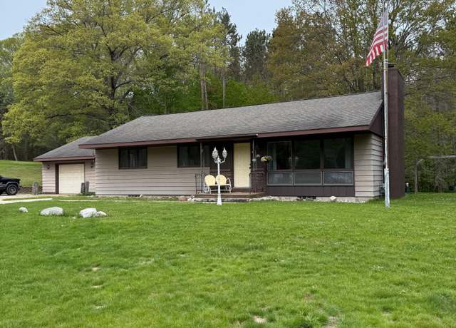 Property at 3104 Chippewa Hwy, Manistee, MI 49660, 3 beds, 2 baths