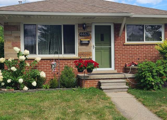 Property at 4467 Mckinley St, Dearborn Heights, MI 48125, 3 beds, 2 baths