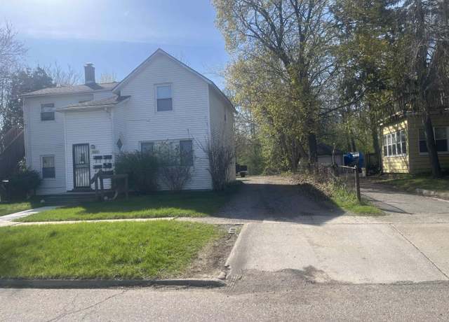 Property at 1021 2nd St, Flint, MI 48503, 6 beds, 4 baths