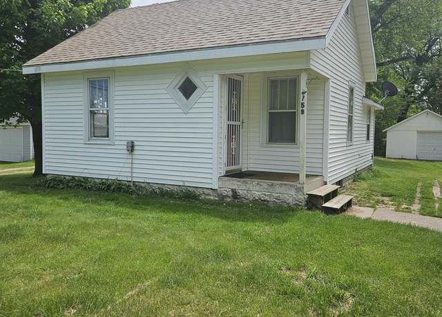 Property at 2759 Riverside Rd, Benton Harbor, MI 49022, 2 beds, 1 bath