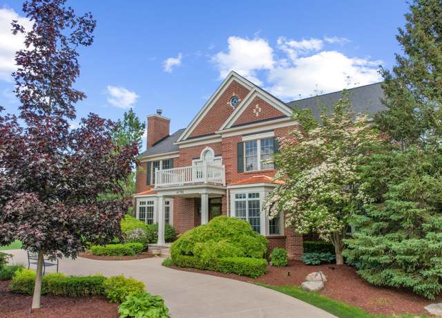 Property at 47782 Gyde Rd, Canton, MI 48187, 4 beds, 5 baths